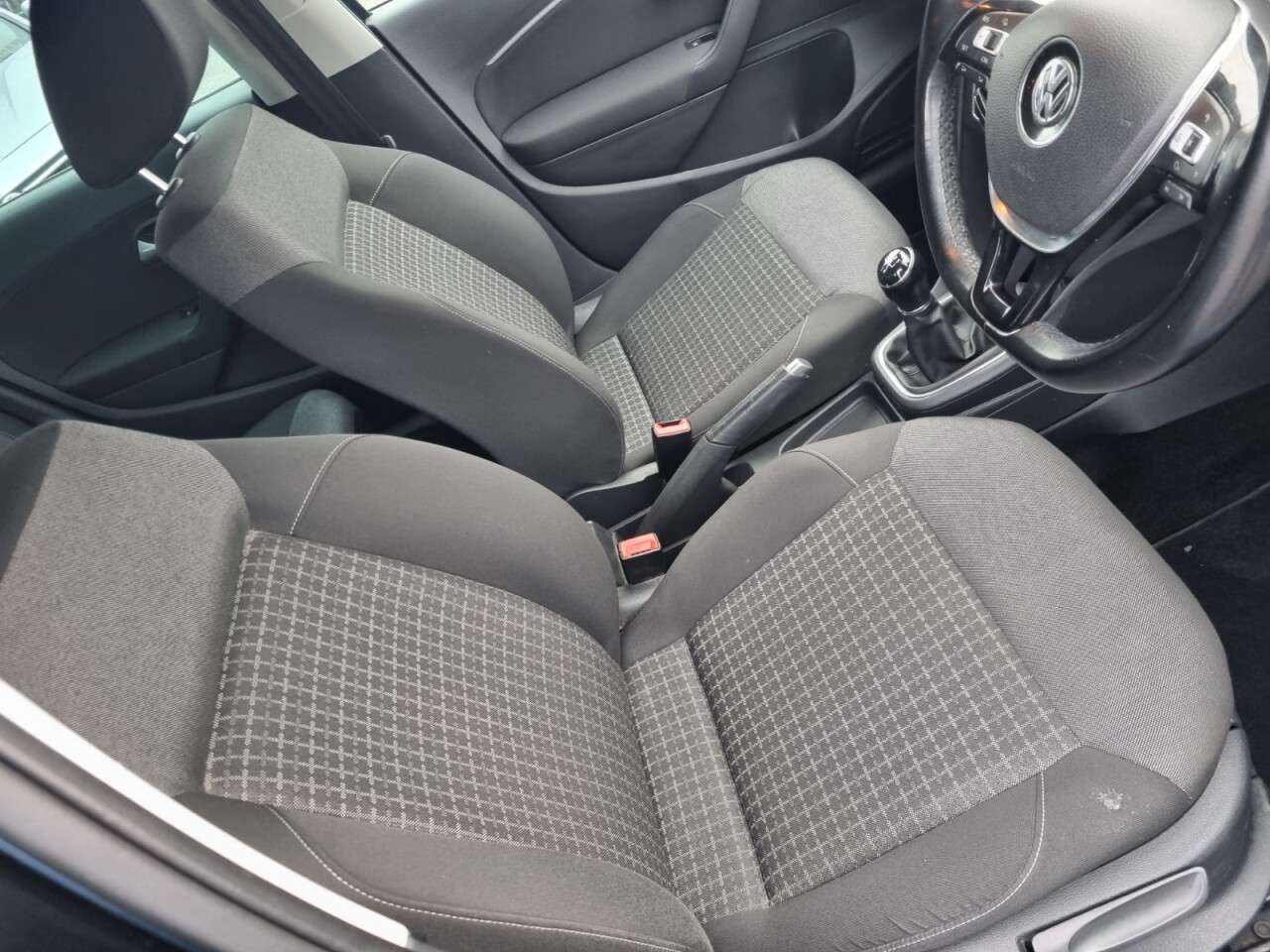 2017 VOLKSWAGEN POLO 2017 VOLKSWAGEN POLO