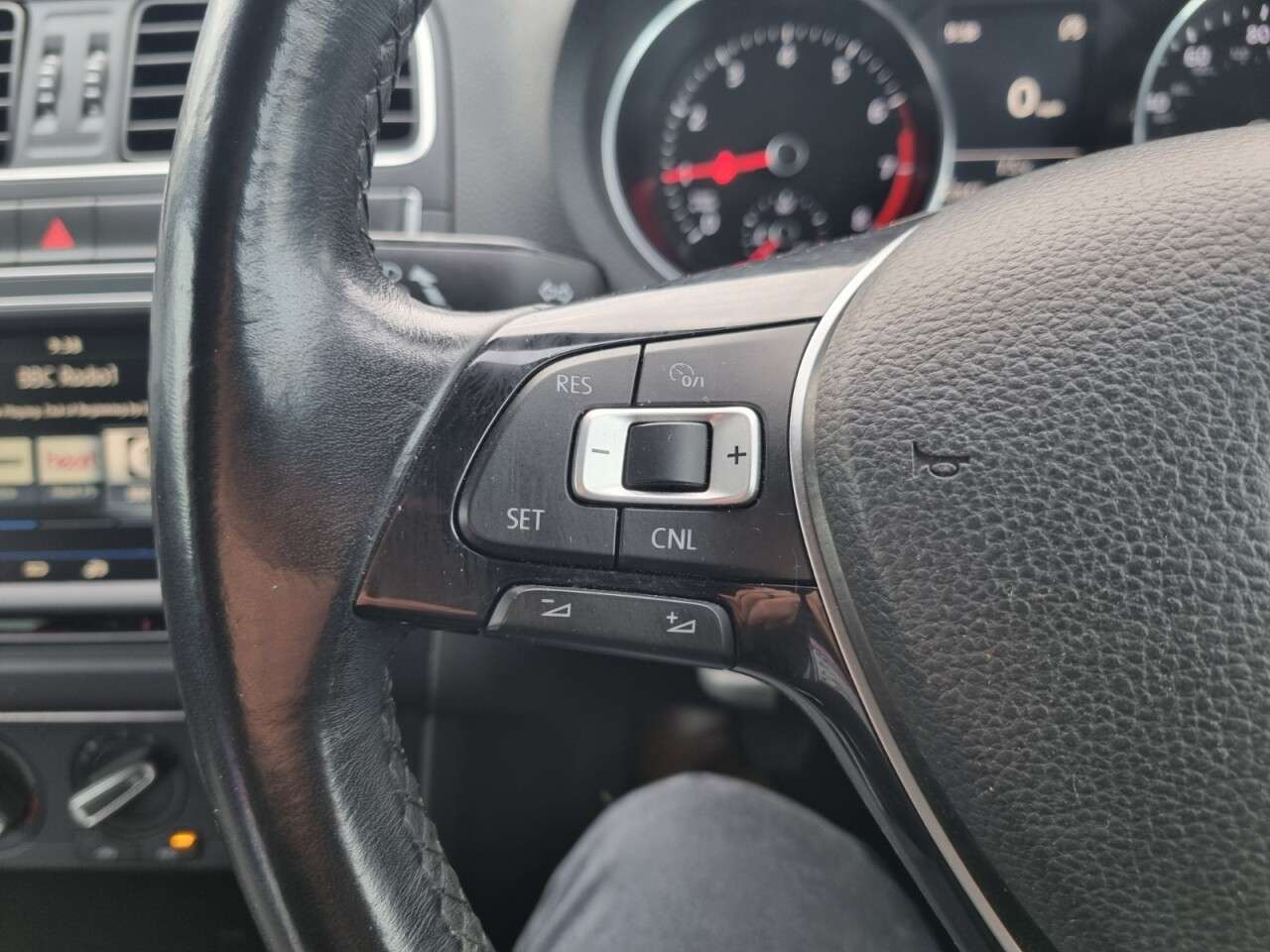 2017 VOLKSWAGEN POLO 2017 VOLKSWAGEN POLO