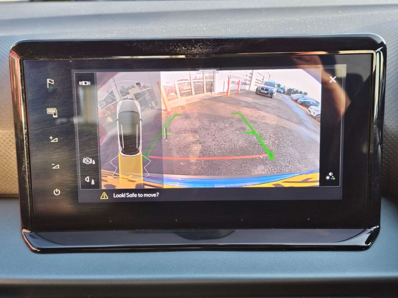 A 2024 SEAT ARONA 1.0 TSI XPERIENCE Lux SUV 5dr Petrol DSG Euro 6 (s/s) (115 ps) A 2024 SEAT ARONA 1.0 TSI XPERIENCE Lux SUV 5dr Petrol DSG Euro 6 (s/s) (115 ps)