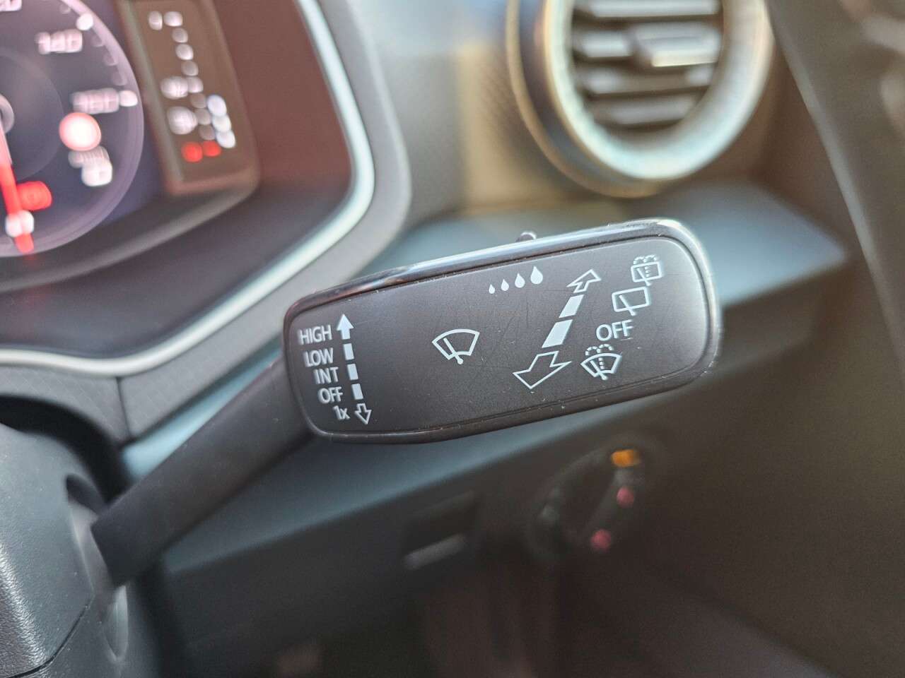 2024 SEAT ARONA 2024 SEAT ARONA