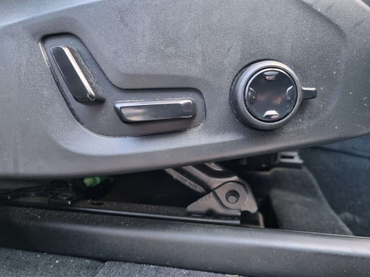 2017 VOLVO XC90 2017 VOLVO XC90