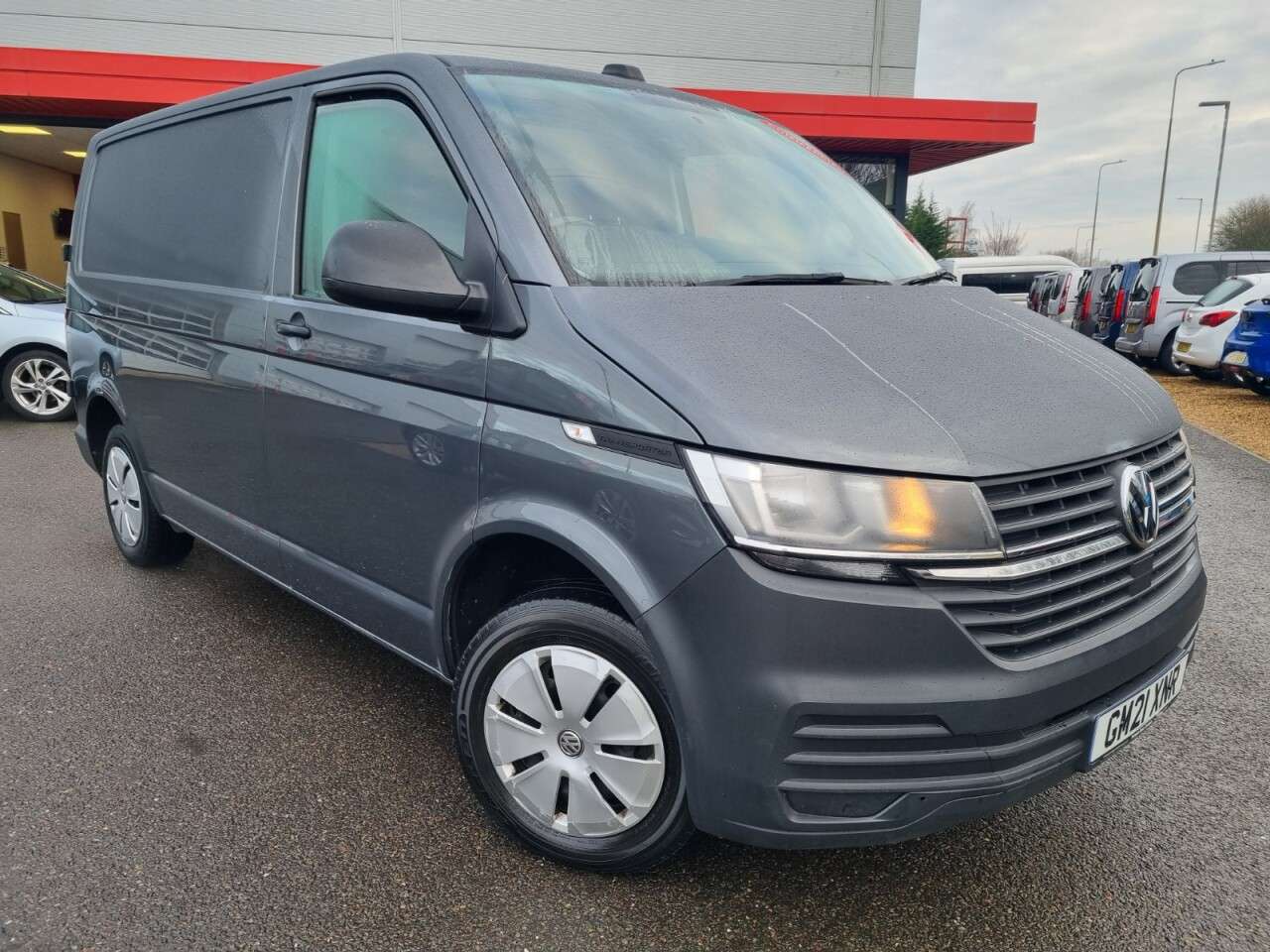A 2021 VOLKSWAGEN TRANSPORTER 2.0 TDI T28 Startline Panel Van 5dr Diesel Manual FWD SWB Euro 6 (s/s) (110 A 2021 VOLKSWAGEN TRANSPORTER 2.0 TDI T28 Startline Panel Van 5dr Diesel Manual FWD SWB Euro 6 (s/s) (110