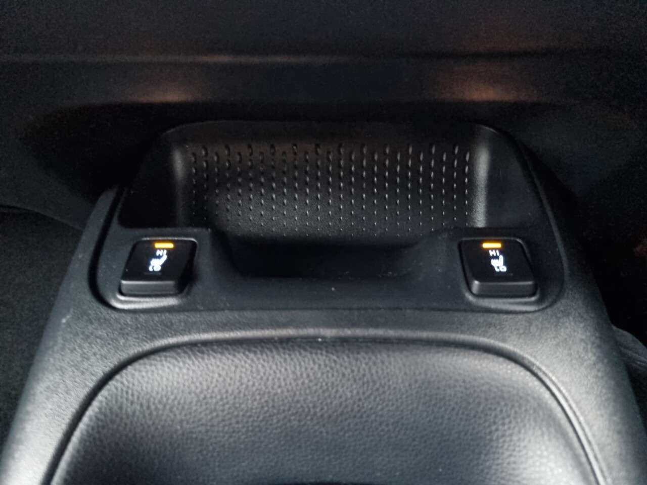 A 2021 TOYOTA COROLLA 1.8 VVT-h GPF GR SPORT Hatchback 5dr Petrol Hybrid CVT Euro 6 (s/s) (122 ps A 2021 TOYOTA COROLLA 1.8 VVT-h GPF GR SPORT Hatchback 5dr Petrol Hybrid CVT Euro 6 (s/s) (122 ps