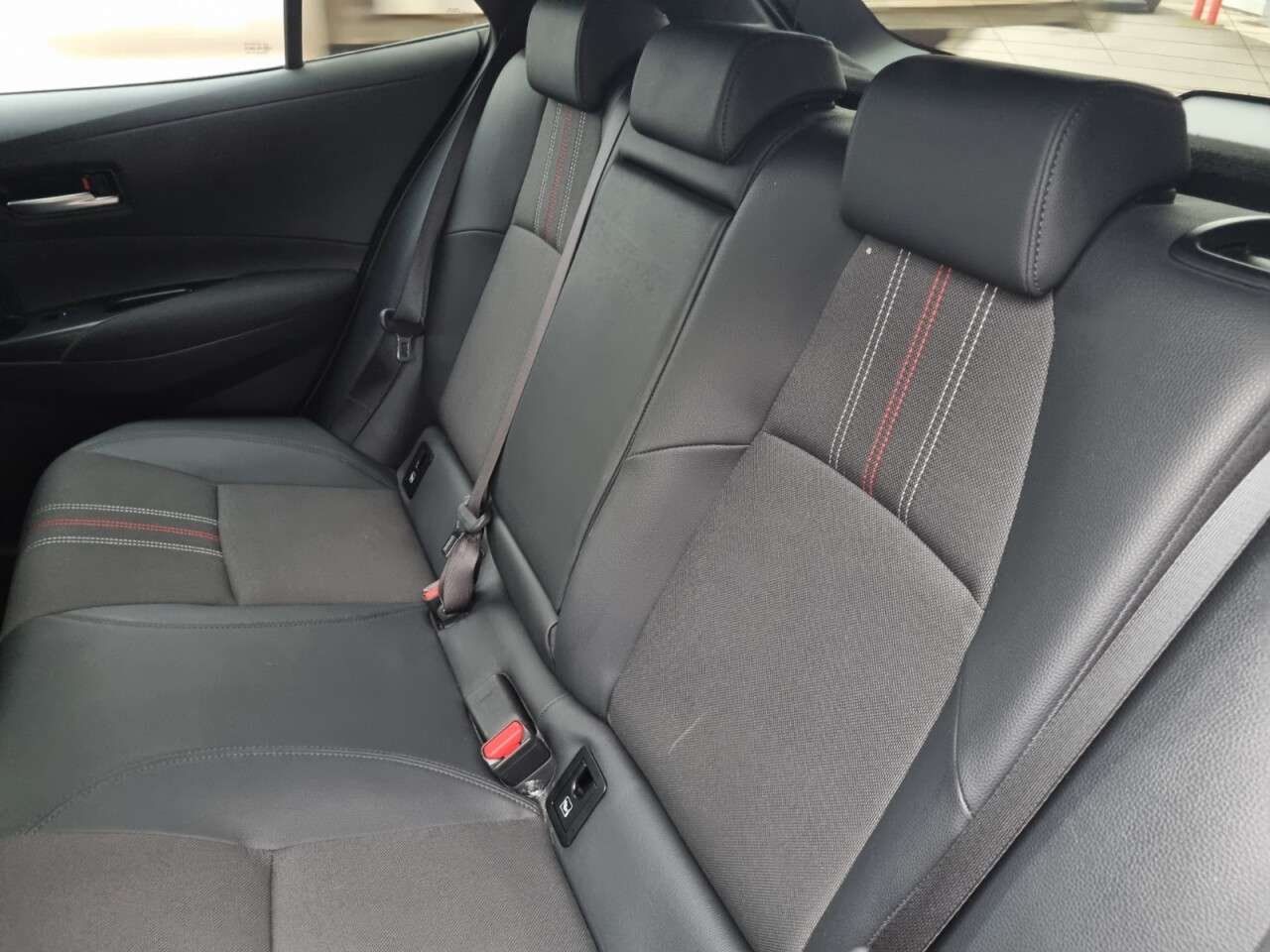 2021 TOYOTA COROLLA 2021 TOYOTA COROLLA