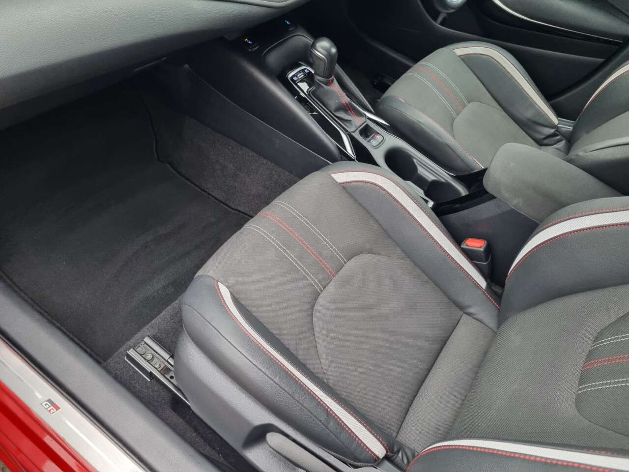 2021 TOYOTA COROLLA 2021 TOYOTA COROLLA