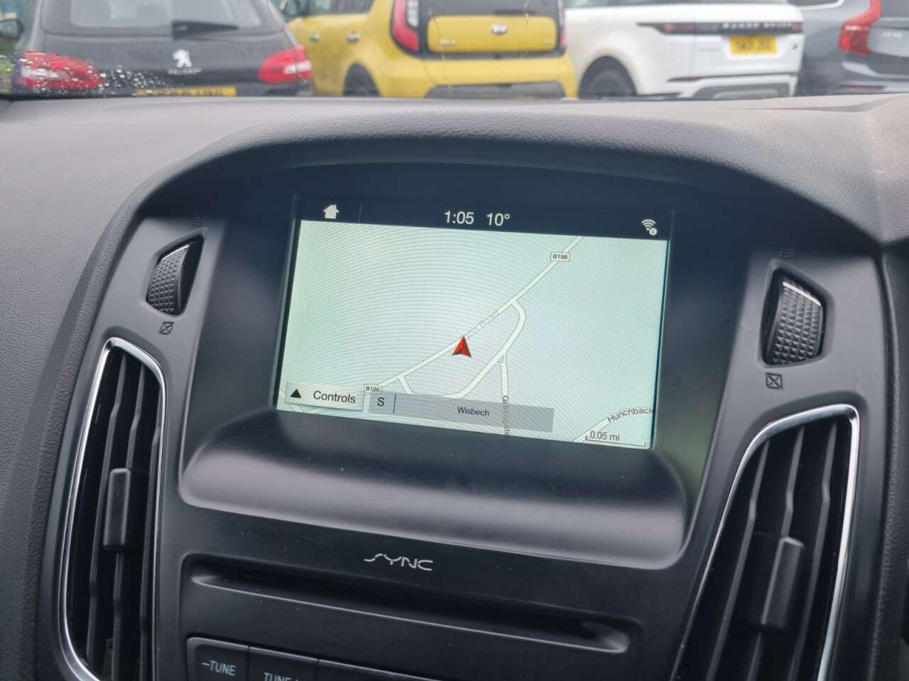 A 2018 FORD FOCUS 1.0T EcoBoost ST-Line Hatchback 5dr Petrol Manual Euro 6 (s/s) (140 ps) A 2018 FORD FOCUS 1.0T EcoBoost ST-Line Hatchback 5dr Petrol Manual Euro 6 (s/s) (140 ps)