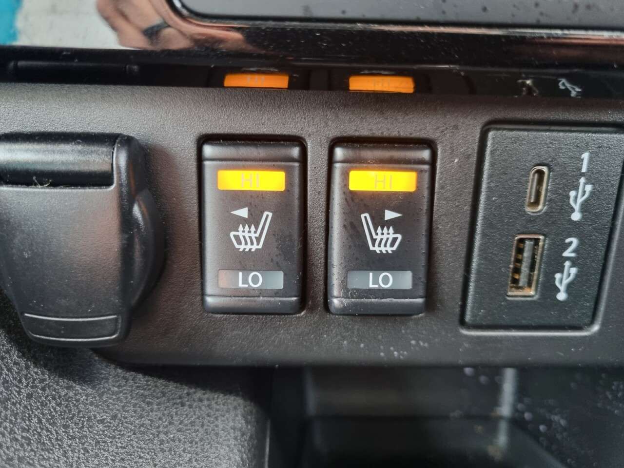 A 2021 NISSAN LEAF 62kWh e+ Tekna Hatchback 5dr Electric Auto (217 ps) A 2021 NISSAN LEAF 62kWh e+ Tekna Hatchback 5dr Electric Auto (217 ps)