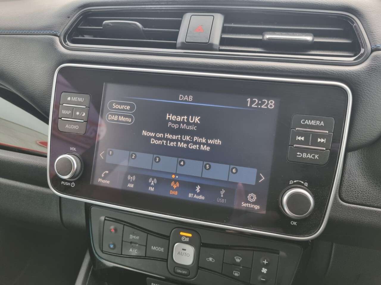 2021 NISSAN LEAF 2021 NISSAN LEAF