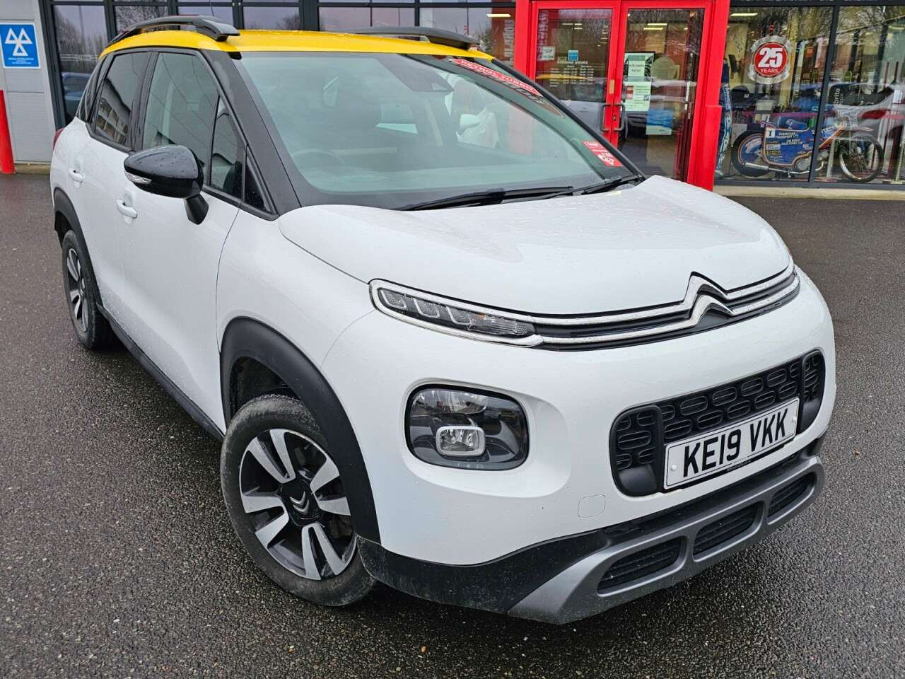 A 2019 CITROEN C3 AIRCROSS 1.2 PureTech Feel SUV 5dr Petrol Manual 6 Spd Euro 6 (s/s) (110 ps) A 2019 CITROEN C3 AIRCROSS 1.2 PureTech Feel SUV 5dr Petrol Manual 6 Spd Euro 6 (s/s) (110 ps)