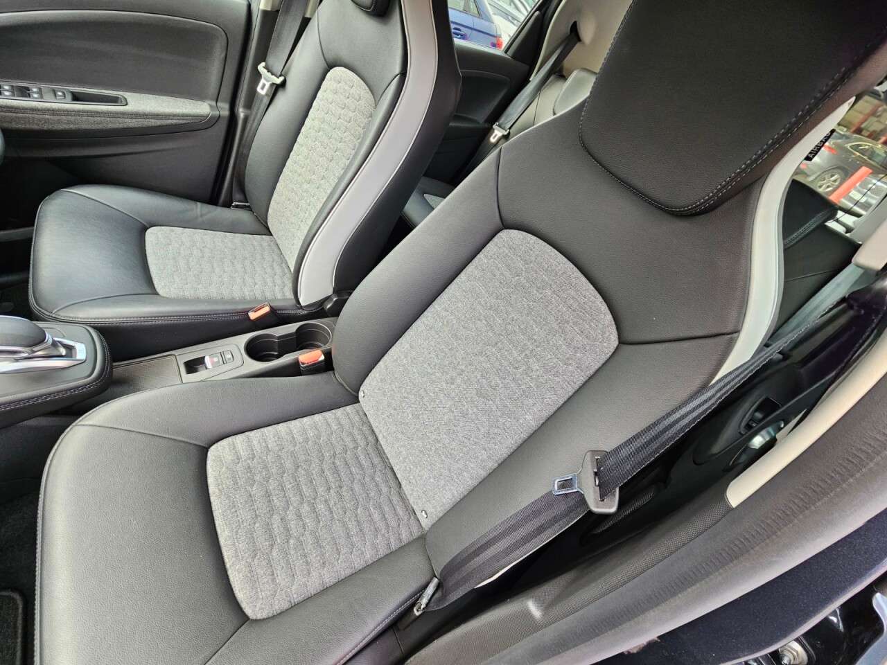 2020 RENAULT ZOE 2020 RENAULT ZOE