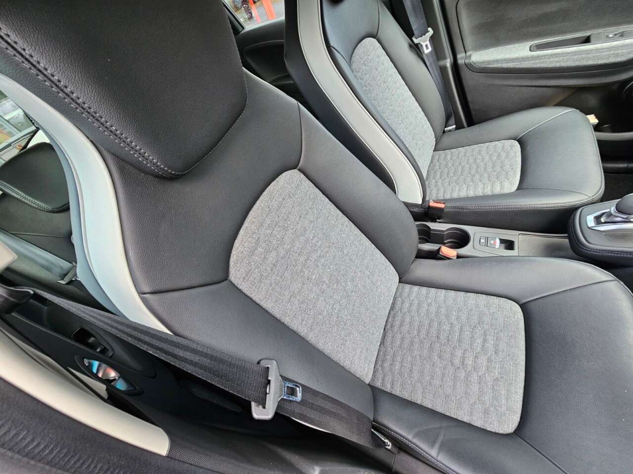 2020 RENAULT ZOE 2020 RENAULT ZOE