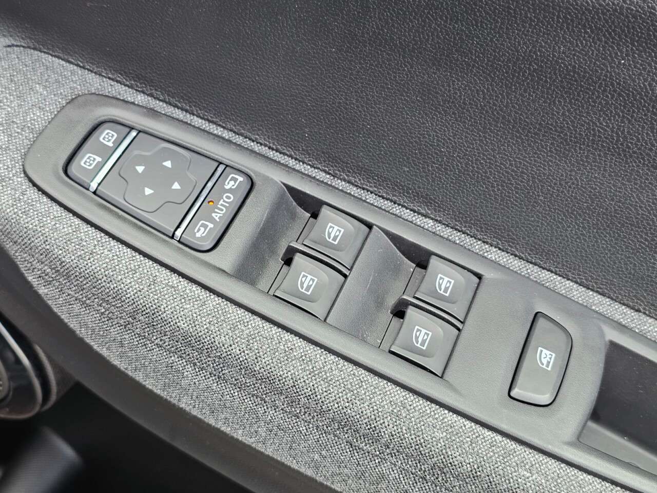 2020 RENAULT ZOE 2020 RENAULT ZOE