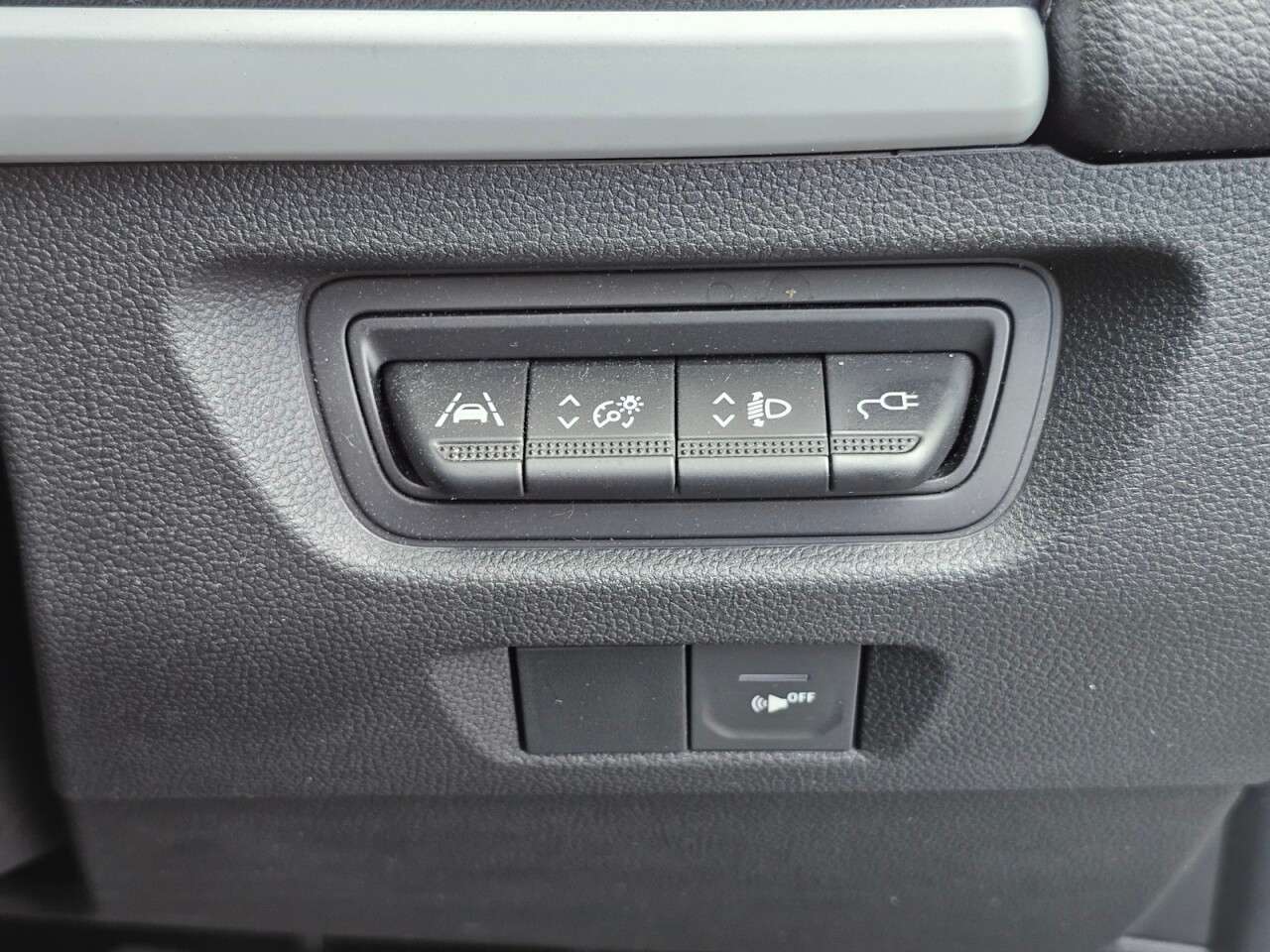 2020 RENAULT ZOE 2020 RENAULT ZOE