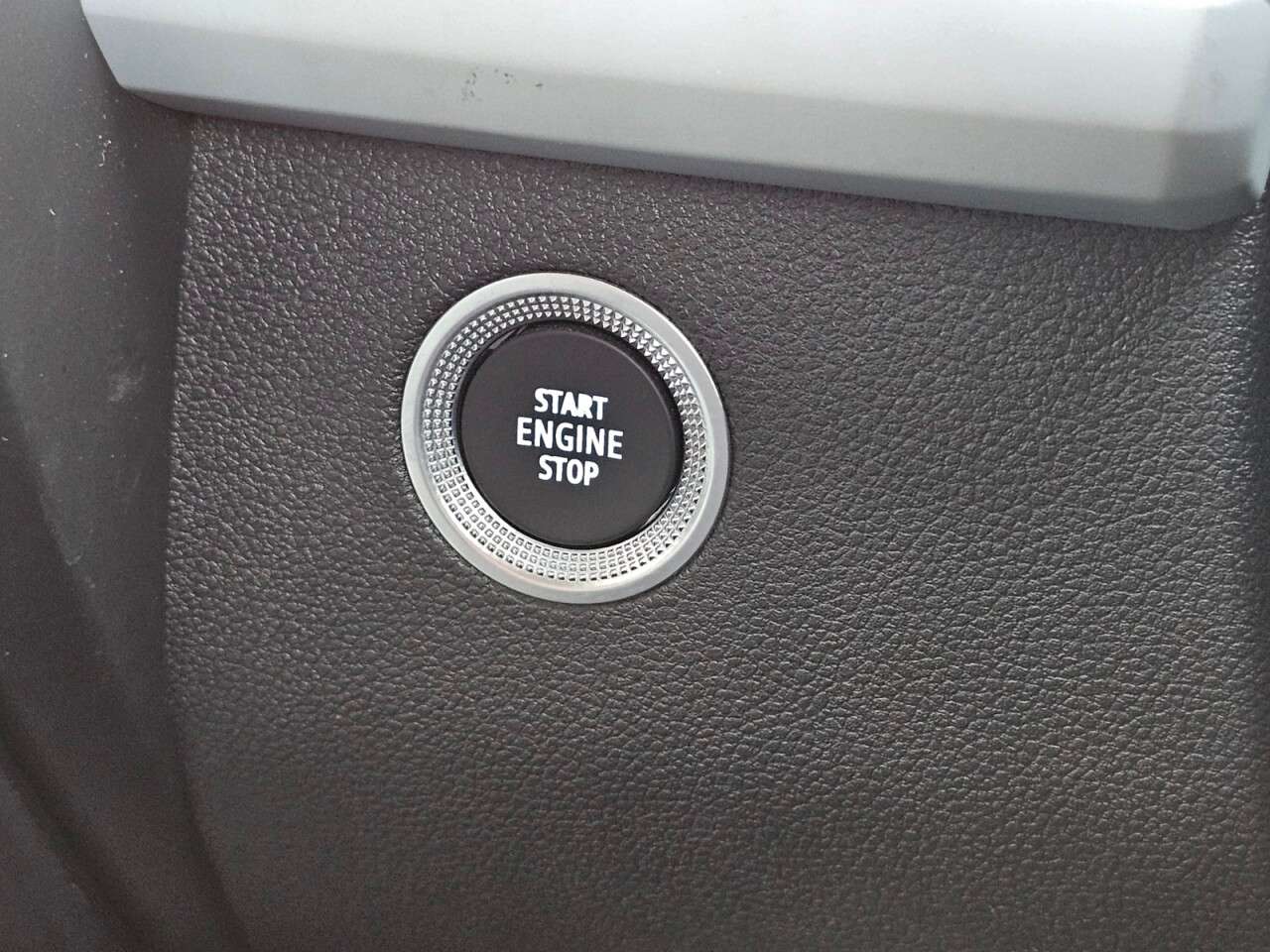 2020 RENAULT ZOE 2020 RENAULT ZOE