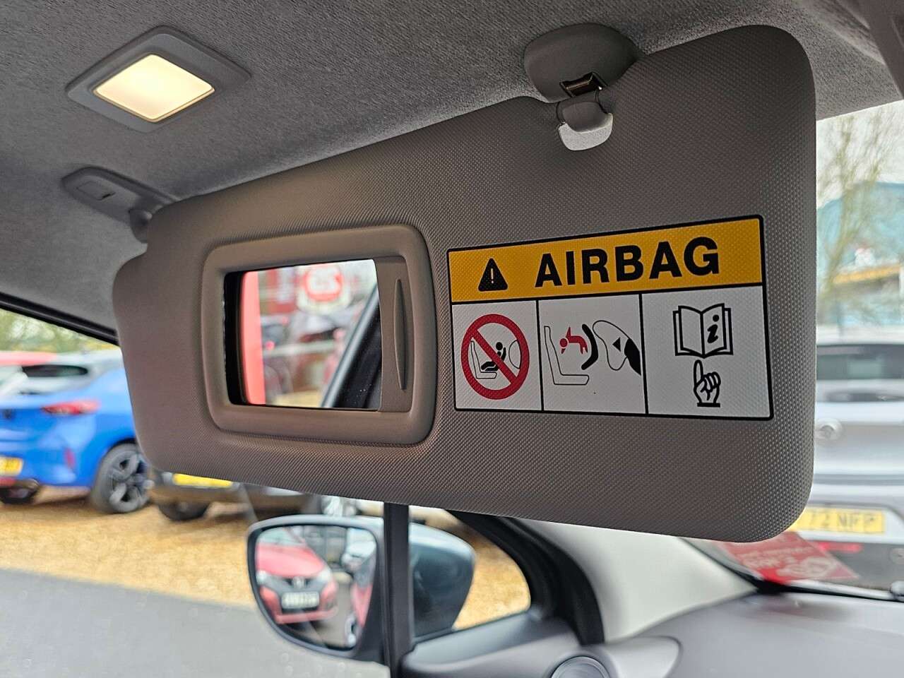 2020 RENAULT ZOE 2020 RENAULT ZOE