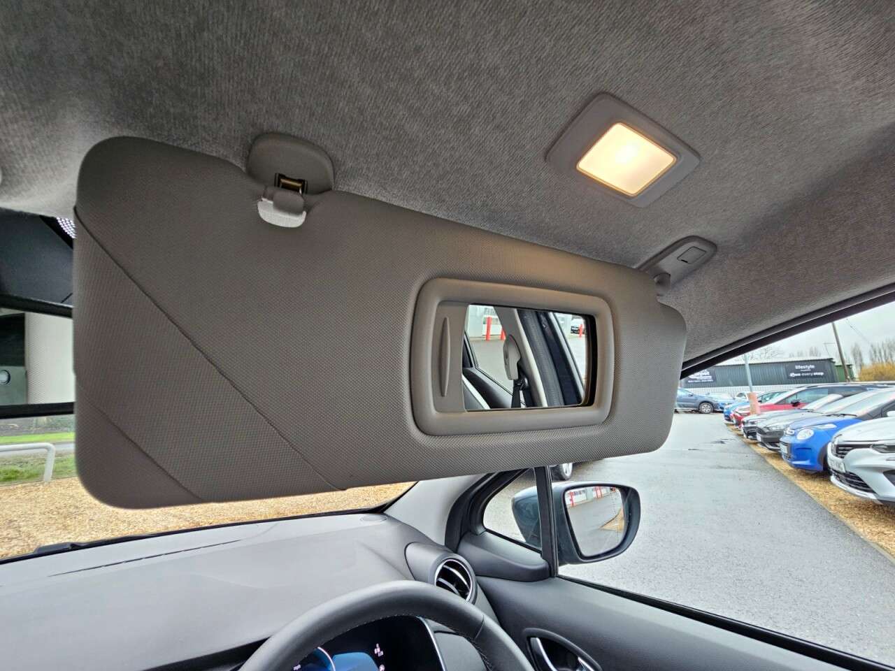 2020 RENAULT ZOE 2020 RENAULT ZOE