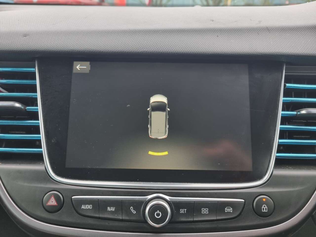 A 2019 VAUXHALL CROSSLAND X 1.2 Elite Nav SUV 5dr Petrol Manual Euro 6 (83 ps) A 2019 VAUXHALL CROSSLAND X 1.2 Elite Nav SUV 5dr Petrol Manual Euro 6 (83 ps)