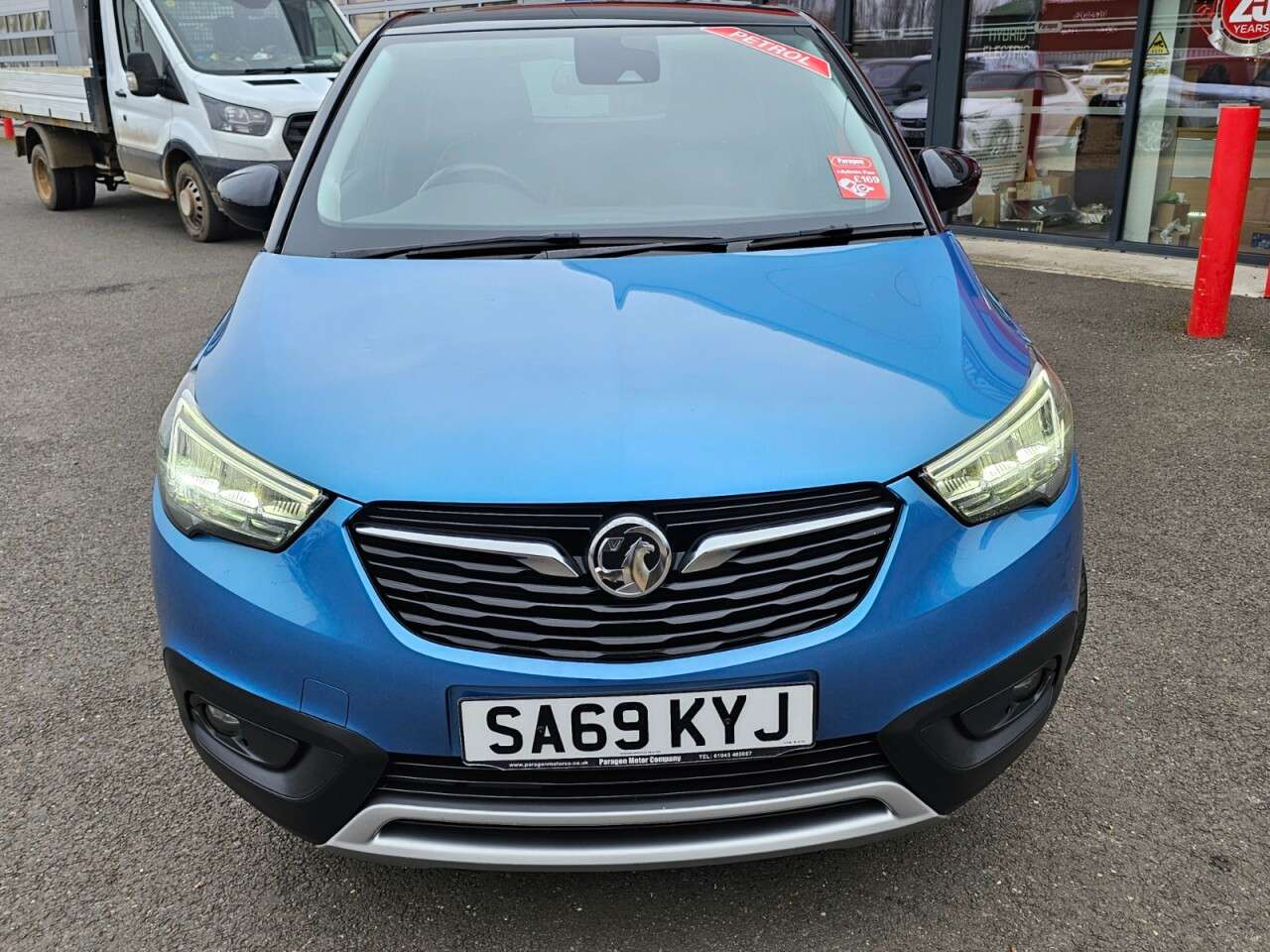 A 2019 VAUXHALL CROSSLAND X 1.2 Elite Nav SUV 5dr Petrol Manual Euro 6 (83 ps) A 2019 VAUXHALL CROSSLAND X 1.2 Elite Nav SUV 5dr Petrol Manual Euro 6 (83 ps)