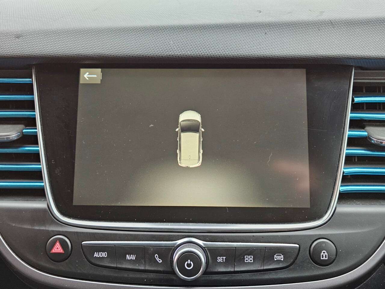 A 2019 VAUXHALL CROSSLAND X 1.2 Elite Nav SUV 5dr Petrol Manual Euro 6 (83 ps) A 2019 VAUXHALL CROSSLAND X 1.2 Elite Nav SUV 5dr Petrol Manual Euro 6 (83 ps)