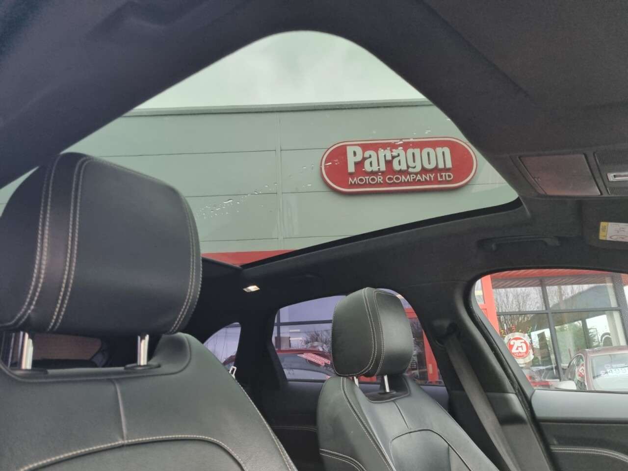 A 2020 JAGUAR F-PACE 2.0 D180 Chequered Flag SUV 5dr Diesel Auto AWD Euro 6 (s/s) (180 ps) A 2020 JAGUAR F-PACE 2.0 D180 Chequered Flag SUV 5dr Diesel Auto AWD Euro 6 (s/s) (180 ps)