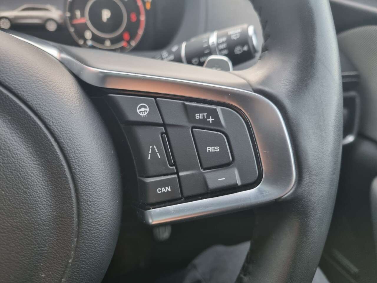 2020 JAGUAR F-PACE 2020 JAGUAR F-PACE