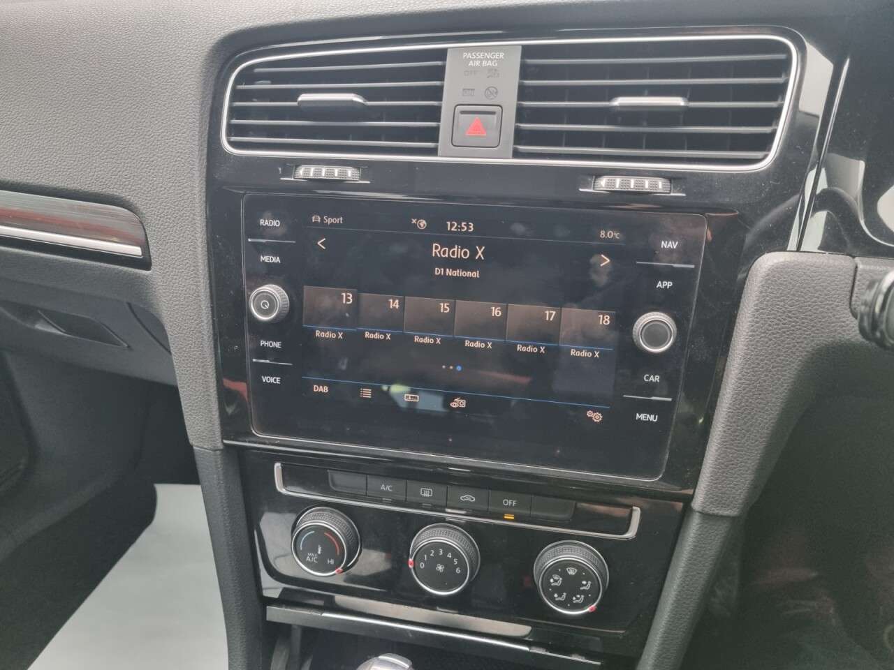 2019 VOLKSWAGEN GOLF 2019 VOLKSWAGEN GOLF