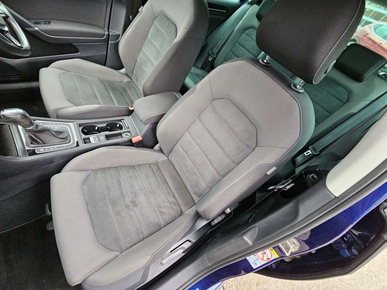 2019 VOLKSWAGEN GOLF 2019 VOLKSWAGEN GOLF