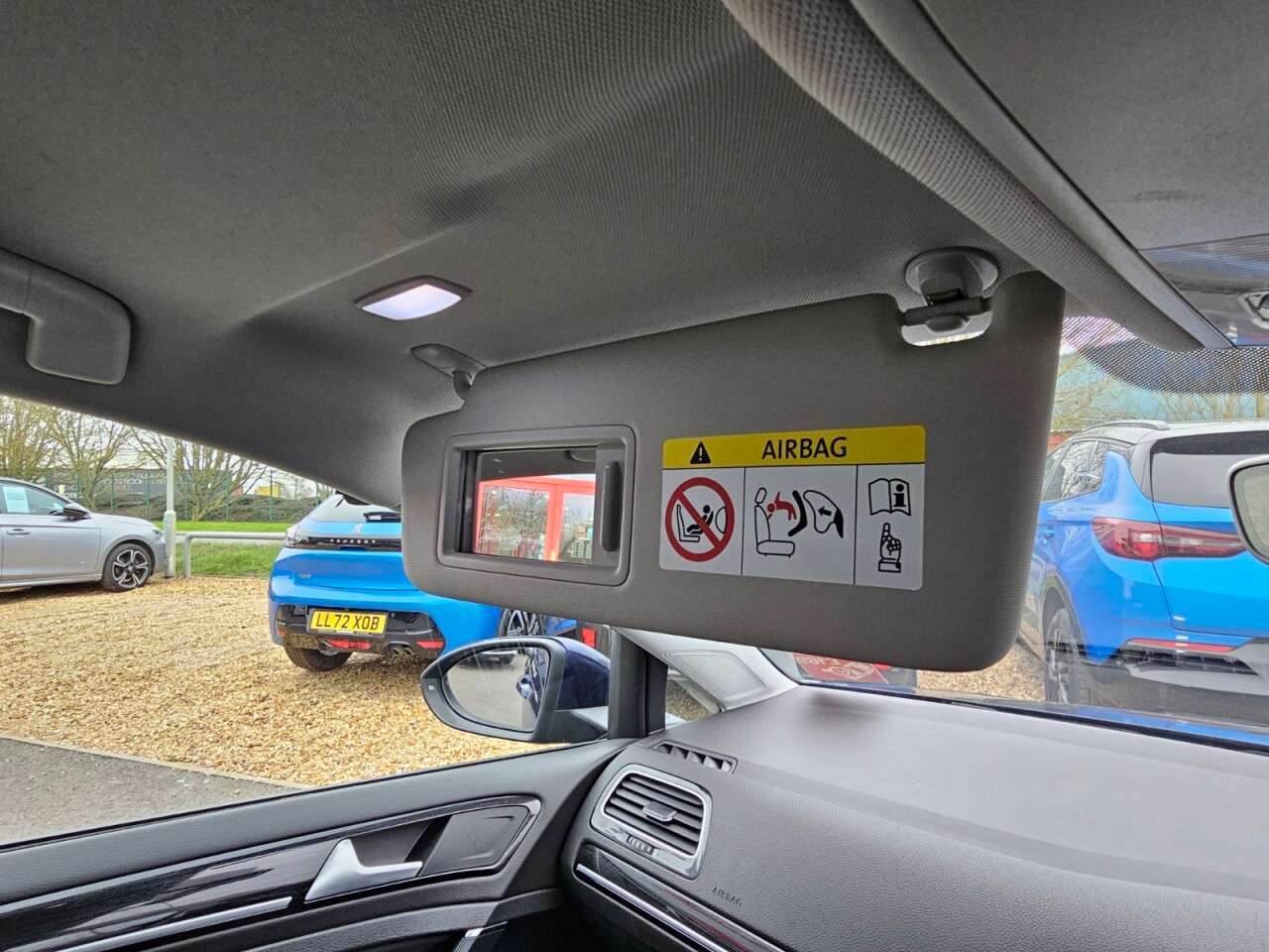 2019 VOLKSWAGEN GOLF 2019 VOLKSWAGEN GOLF