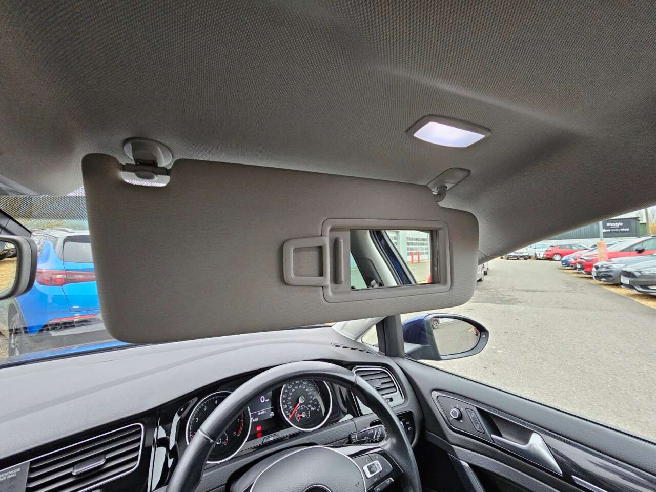 2019 VOLKSWAGEN GOLF 2019 VOLKSWAGEN GOLF