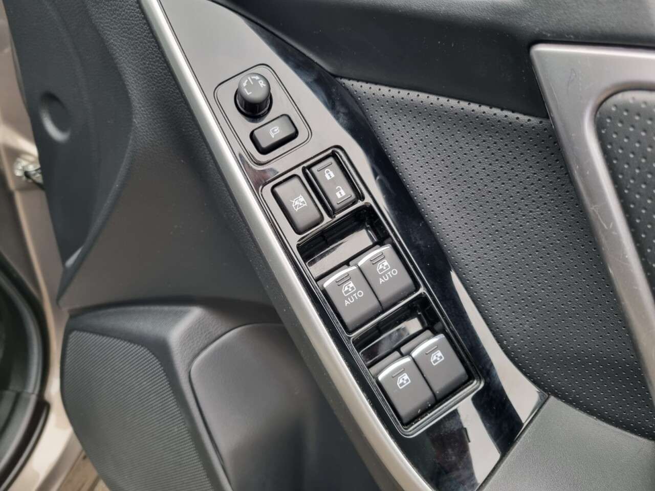 2019 SUBARU FORESTER 2019 SUBARU FORESTER