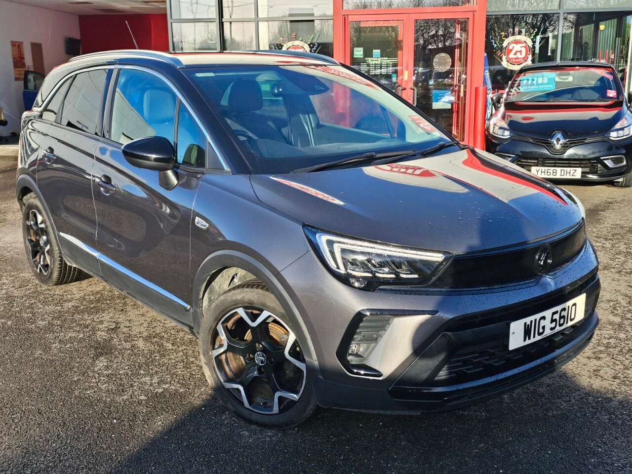 A 2022 VAUXHALL CROSSLAND 1.5 Turbo D Ultimate SUV 5dr Diesel Manual Euro 6 (s/s) (110 ps) A 2022 VAUXHALL CROSSLAND 1.5 Turbo D Ultimate SUV 5dr Diesel Manual Euro 6 (s/s) (110 ps)