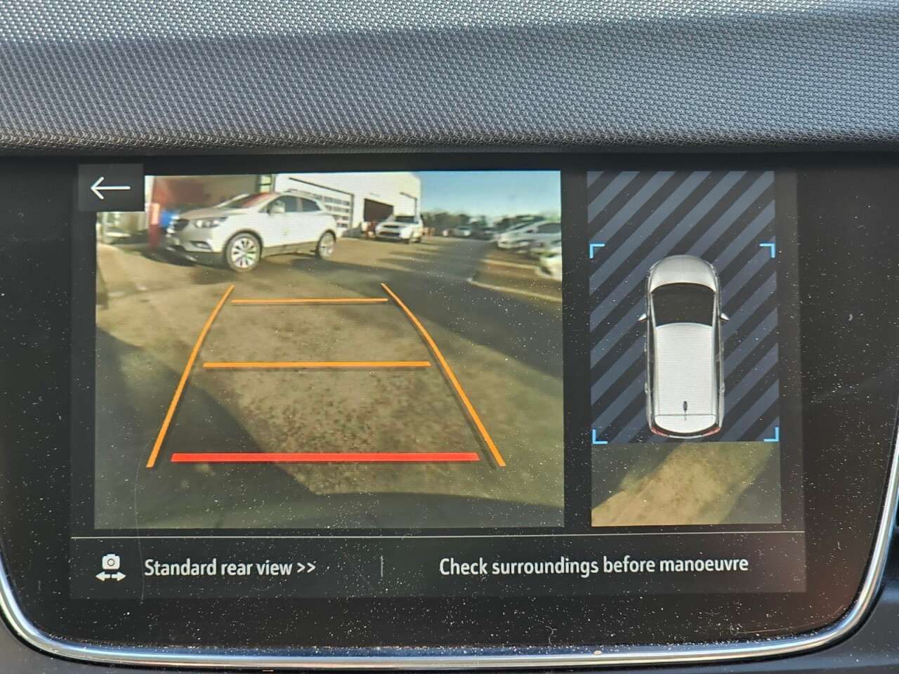 A 2022 VAUXHALL CROSSLAND 1.5 Turbo D Ultimate SUV 5dr Diesel Manual Euro 6 (s/s) (110 ps) A 2022 VAUXHALL CROSSLAND 1.5 Turbo D Ultimate SUV 5dr Diesel Manual Euro 6 (s/s) (110 ps)