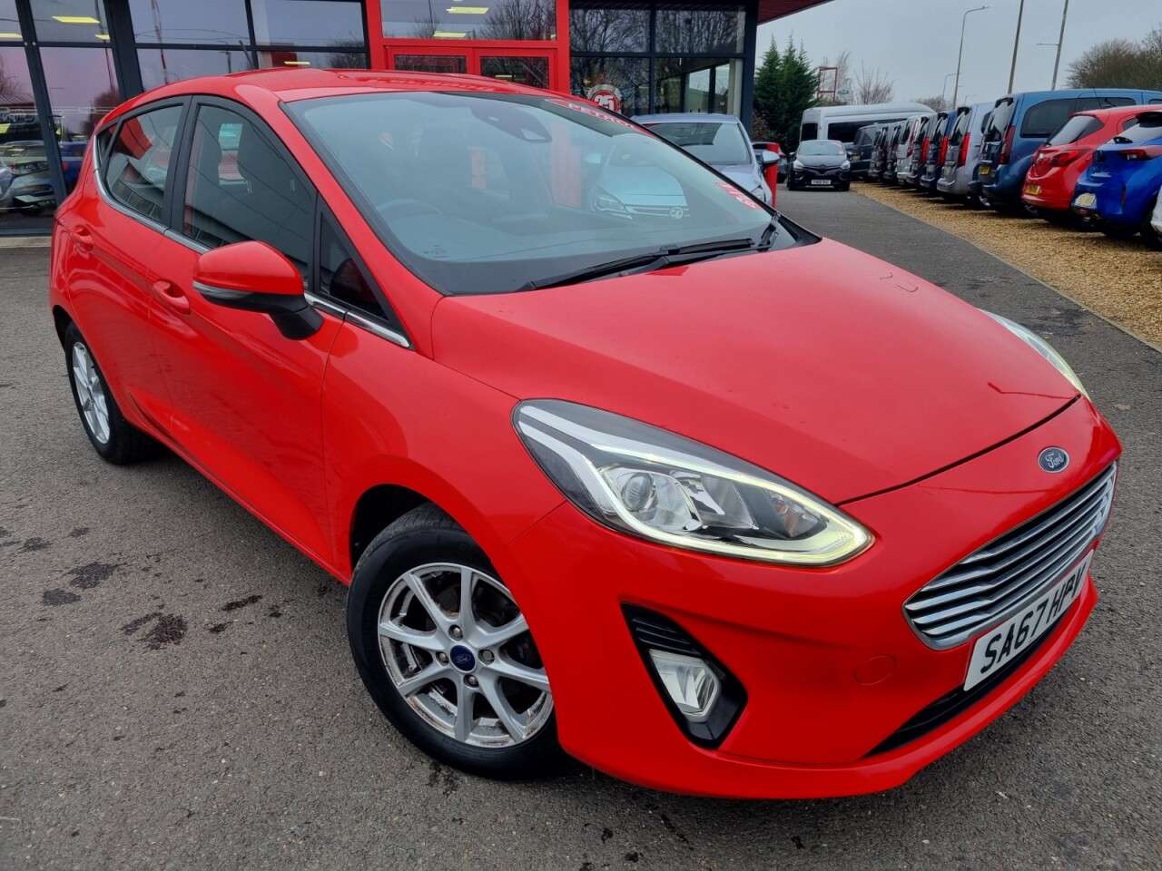 A 2017 FORD FIESTA 1.1 Ti-VCT Zetec Hatchback 5dr Petrol Manual Euro 6 (s/s) (85 ps) A 2017 FORD FIESTA 1.1 Ti-VCT Zetec Hatchback 5dr Petrol Manual Euro 6 (s/s) (85 ps)