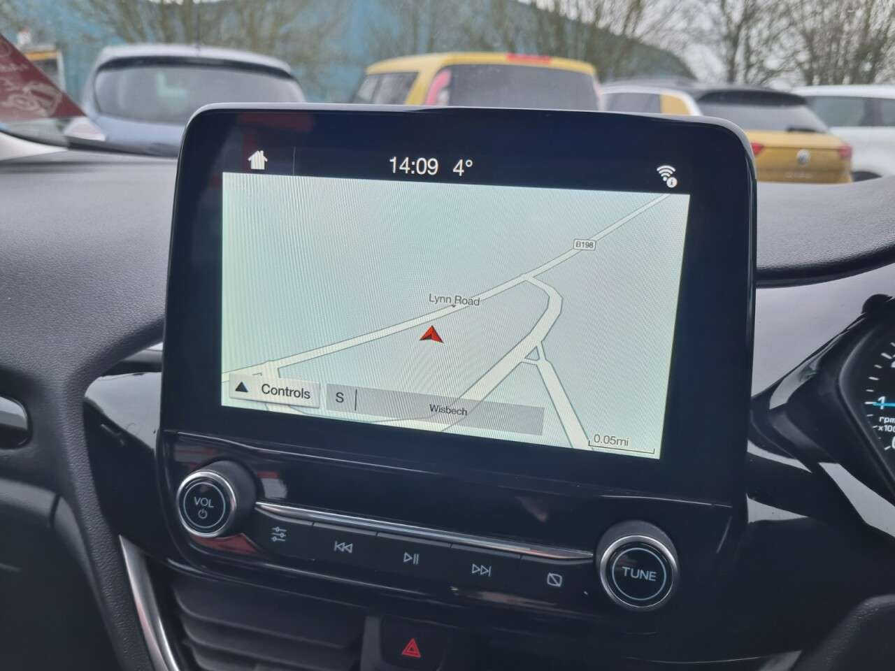 A 2017 FORD FIESTA 1.1 Ti-VCT Zetec Hatchback 5dr Petrol Manual Euro 6 (s/s) (85 ps) A 2017 FORD FIESTA 1.1 Ti-VCT Zetec Hatchback 5dr Petrol Manual Euro 6 (s/s) (85 ps)