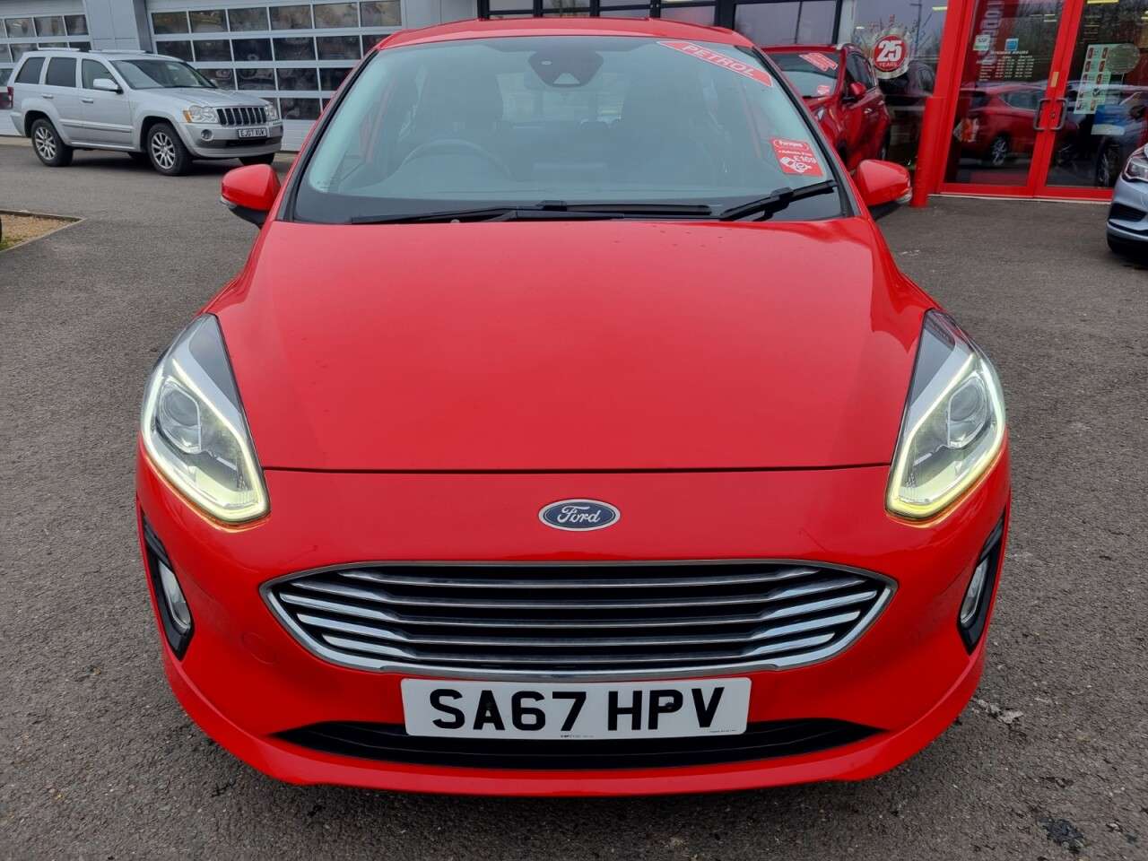 A 2017 FORD FIESTA 1.1 Ti-VCT Zetec Hatchback 5dr Petrol Manual Euro 6 (s/s) (85 ps) A 2017 FORD FIESTA 1.1 Ti-VCT Zetec Hatchback 5dr Petrol Manual Euro 6 (s/s) (85 ps)