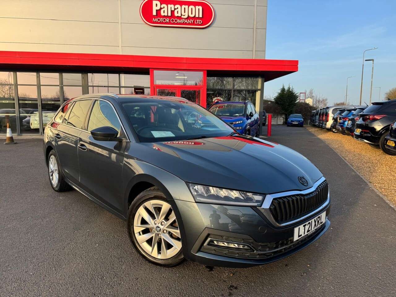 A 2021 SKODA OCTAVIA 2.0 TDI SE L First Edition Estate 5dr Diesel Manual Euro 6 (s/s) (116 ps) A 2021 SKODA OCTAVIA 2.0 TDI SE L First Edition Estate 5dr Diesel Manual Euro 6 (s/s) (116 ps)