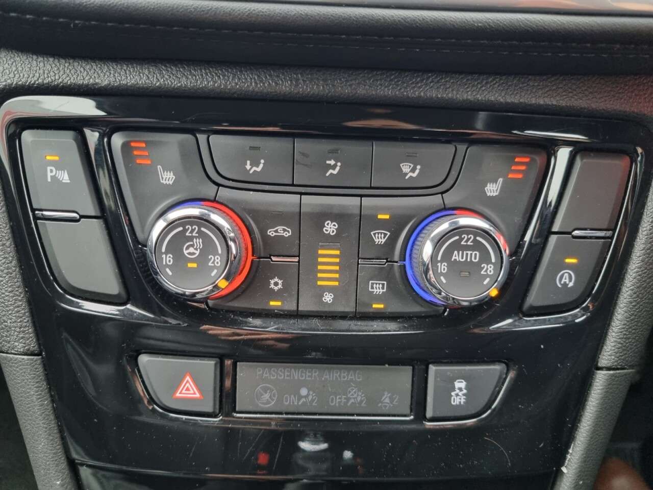 2019 VAUXHALL MOKKA X 2019 VAUXHALL MOKKA X