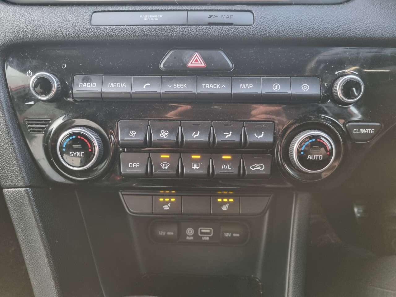 2018 KIA SPORTAGE 2018 KIA SPORTAGE