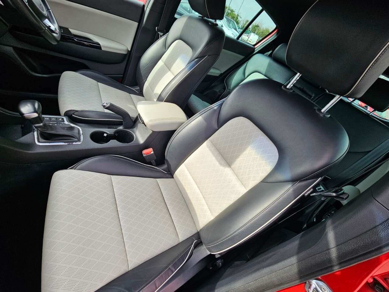 2018 KIA SPORTAGE 2018 KIA SPORTAGE