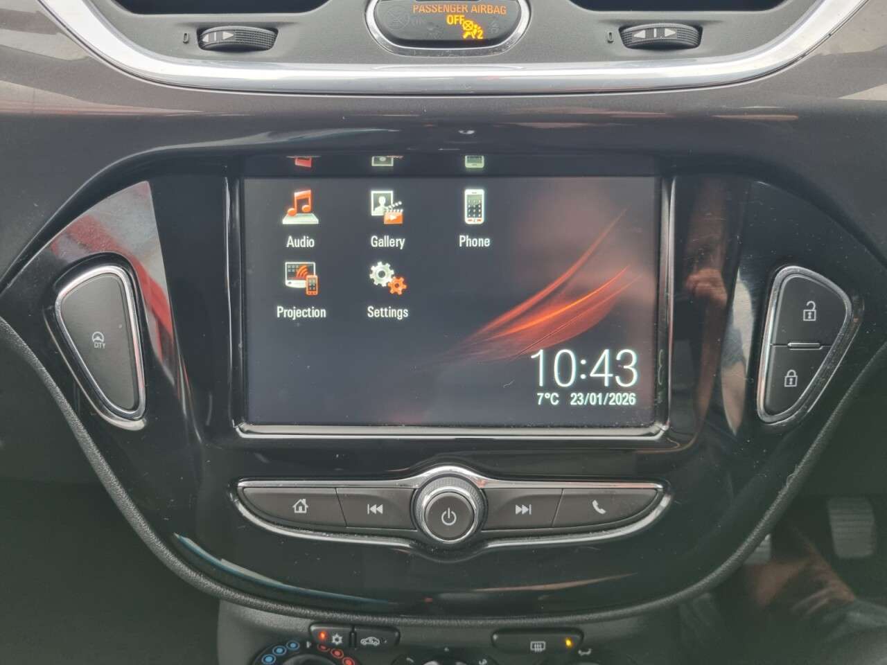 A 2019 VAUXHALL CORSA 1.4i ecoTEC Design Hatchback 3dr Petrol Manual Euro 6 (75 ps) A 2019 VAUXHALL CORSA 1.4i ecoTEC Design Hatchback 3dr Petrol Manual Euro 6 (75 ps)