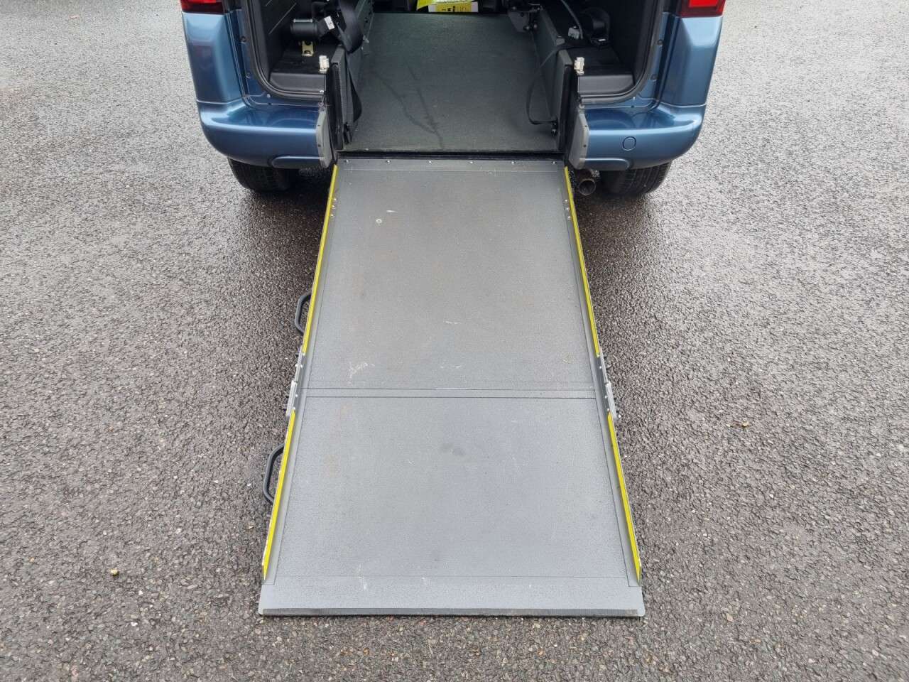 A 2017 CITROEN BERLINGO 1.6 BlueHDi Feel Multispace MPV 5dr Diesel Manual Euro 6 (100 ps) A 2017 CITROEN BERLINGO 1.6 BlueHDi Feel Multispace MPV 5dr Diesel Manual Euro 6 (100 ps)