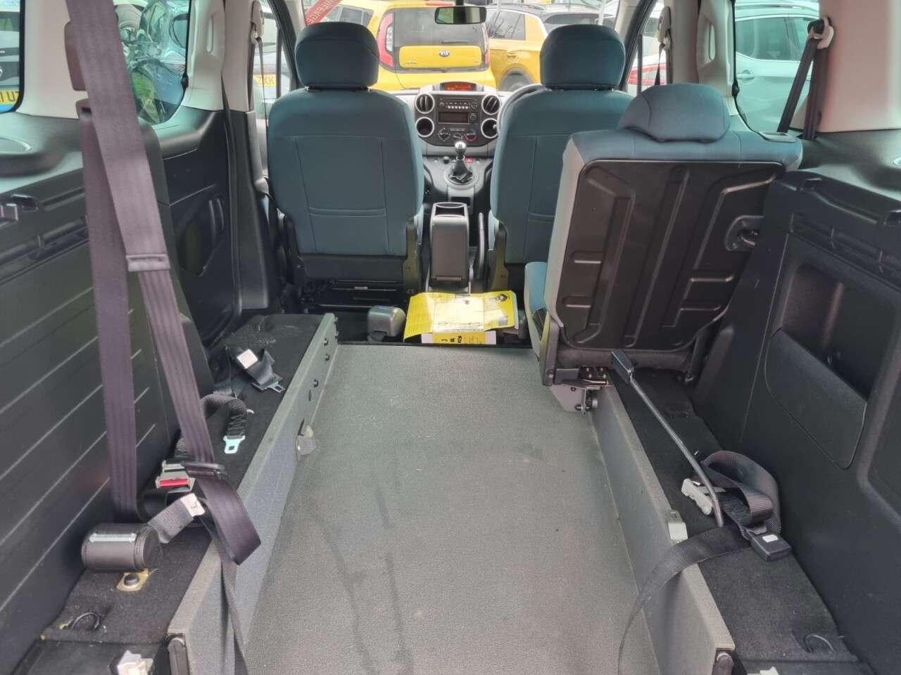 A 2017 CITROEN BERLINGO 1.6 BlueHDi Feel Multispace MPV 5dr Diesel Manual Euro 6 (100 ps) A 2017 CITROEN BERLINGO 1.6 BlueHDi Feel Multispace MPV 5dr Diesel Manual Euro 6 (100 ps)