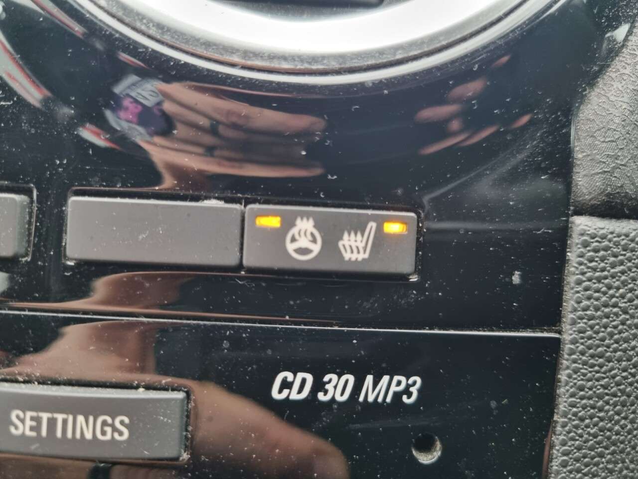 A 2014 VAUXHALL CORSA 1.2 16V SE Hatchback 5dr Petrol Manual Euro 5 (85 ps) A 2014 VAUXHALL CORSA 1.2 16V SE Hatchback 5dr Petrol Manual Euro 5 (85 ps)