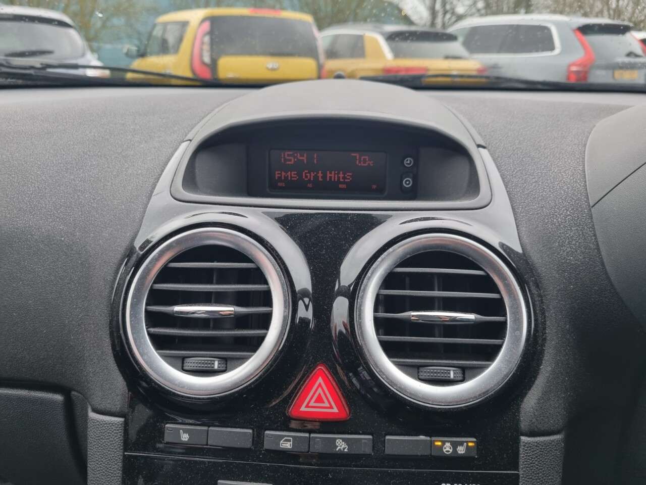 A 2014 VAUXHALL CORSA 1.2 16V SE Hatchback 5dr Petrol Manual Euro 5 (85 ps) A 2014 VAUXHALL CORSA 1.2 16V SE Hatchback 5dr Petrol Manual Euro 5 (85 ps)