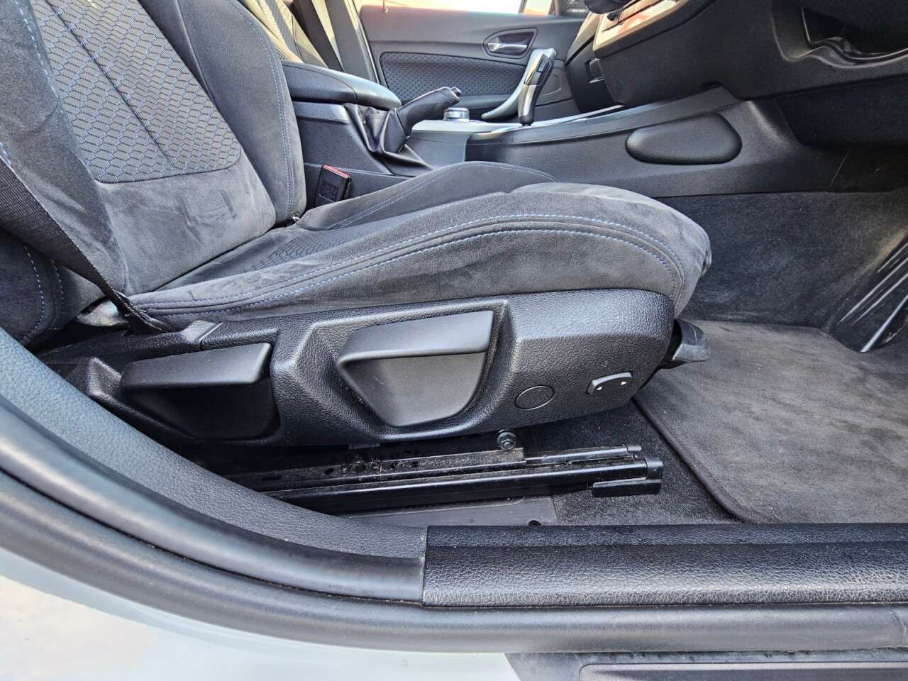 2017 BMW 1 SERIES 2017 BMW 1 SERIES