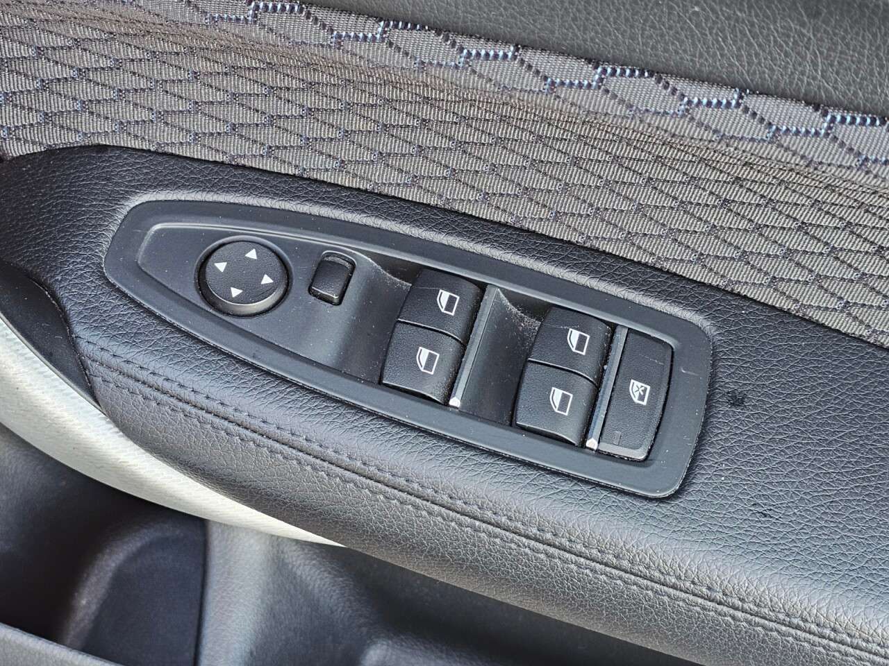 2017 BMW 1 SERIES 2017 BMW 1 SERIES