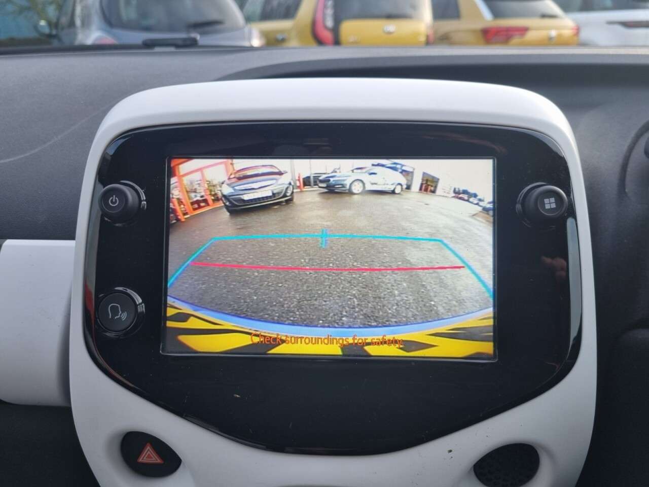 A 2020 CITROEN C1 1.0 VTi Urban Ride Hatchback 5dr Petrol Manual Euro 6 (s/s) (72 ps) A 2020 CITROEN C1 1.0 VTi Urban Ride Hatchback 5dr Petrol Manual Euro 6 (s/s) (72 ps)