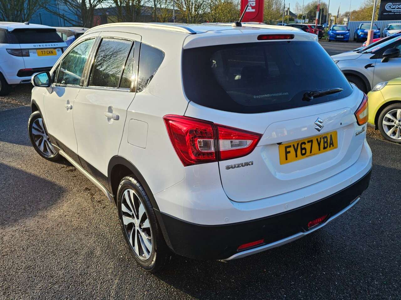 2017 SUZUKI SX4 S-CROSS 2017 SUZUKI SX4 S-CROSS