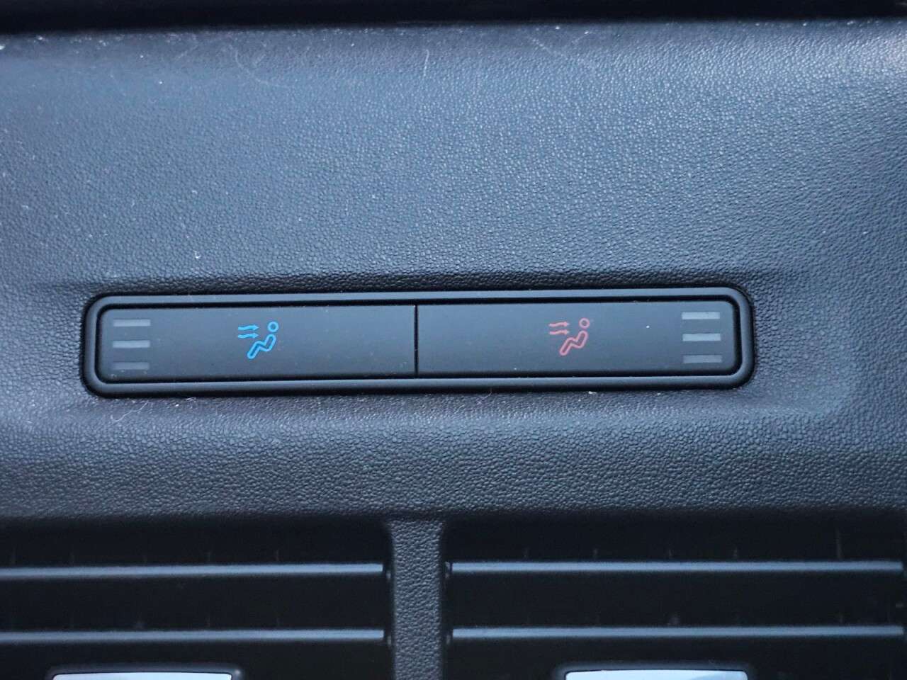 2020 LAND ROVER DISCOVERY SPORT 2020 LAND ROVER DISCOVERY SPORT