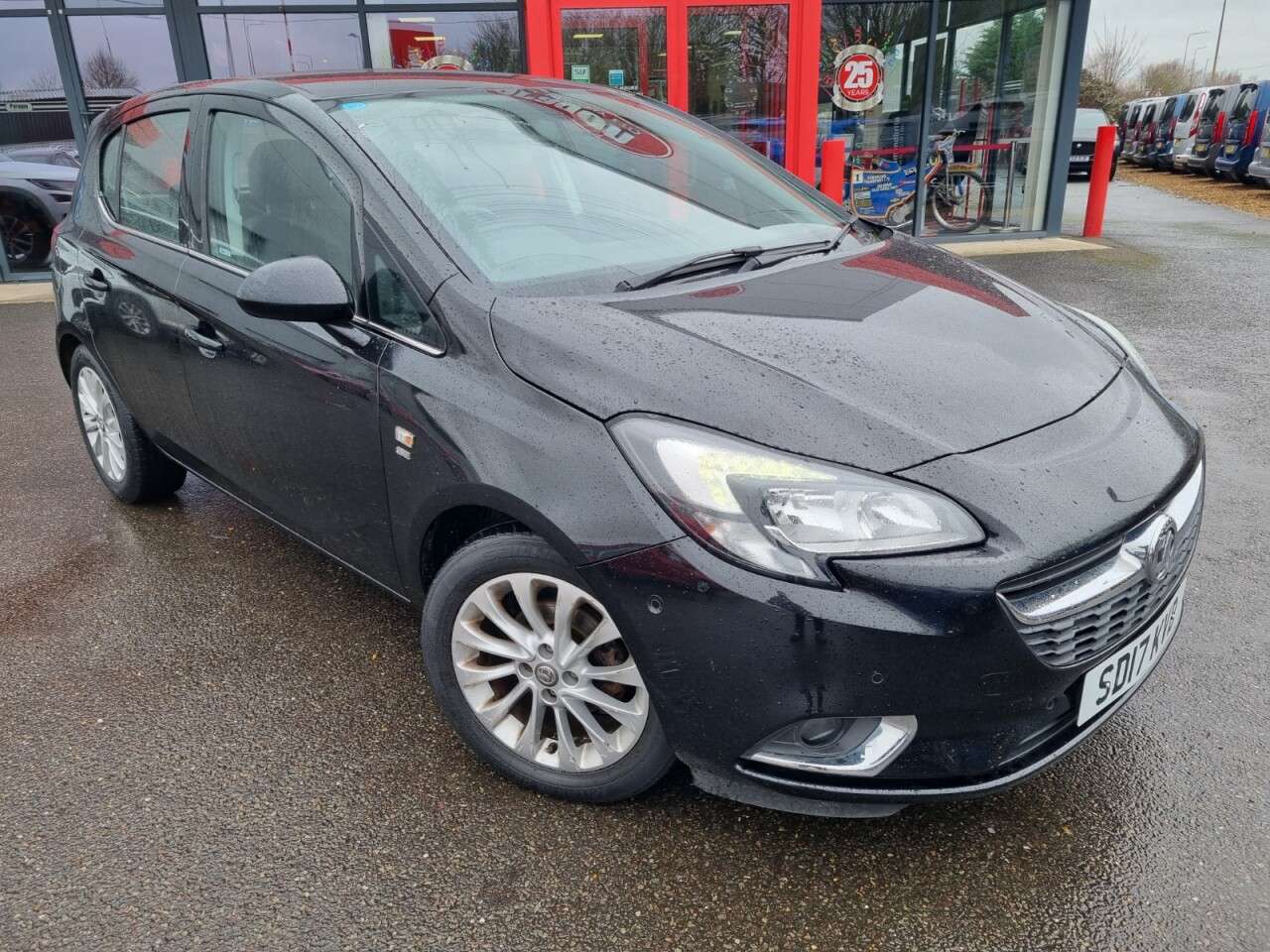 A 2017 VAUXHALL CORSA 1.4i ecoFLEX SE Hatchback 5dr Petrol Manual Euro 6 (90 ps) A 2017 VAUXHALL CORSA 1.4i ecoFLEX SE Hatchback 5dr Petrol Manual Euro 6 (90 ps)